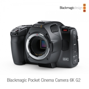 :::하이픽셀:::,[신제품] Blackmagic Pocket Cinema Camera 6K G2,6144 x 3456 해상도의 넓은 슈퍼 35 다이내믹 레인지 센서와 EF 렌즈 마운트를 탑재해 더욱 강력해진 6K 모델/ 틸트형 LCD와 대형 배터리를 탑재 및 뷰파인더 옵션 사용 가능,Blackmagic Design,블랙매직디자인 > 카메라 > 디지털 필름 카메라 > 카메라